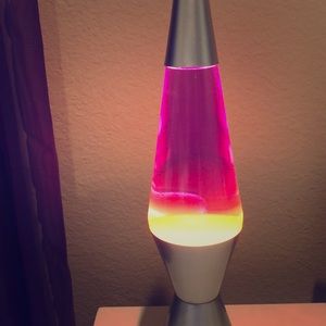 A lava lamp !